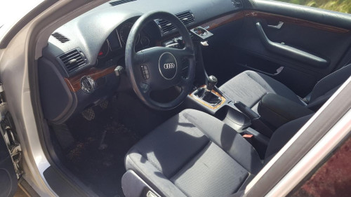  Audi A4 Berlina (8E)(12.2001->) SIN IDENTIFICAR 