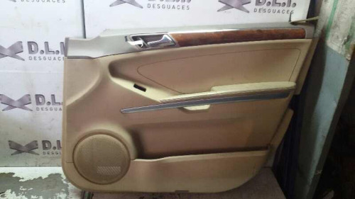 GUARNECIDO PUERTA DELANTERA DERECHA MERCEDES-BENZ CLASE ML (BM 164) 