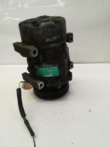  COMPRESOR AIRE ACONDICIONADO RENAULT MEGANE I CLASSIC (LA0) 