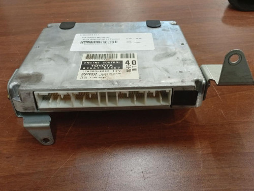 CENTRALITA MOTOR UCE Lexus IS 200 (GXE10) 