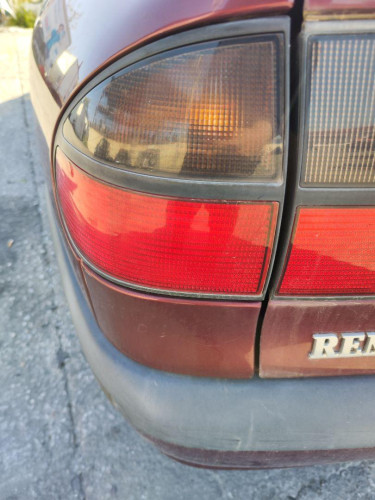 PILOTO TRASERO IZQUIERDO Renault LAGUNA (B56) 