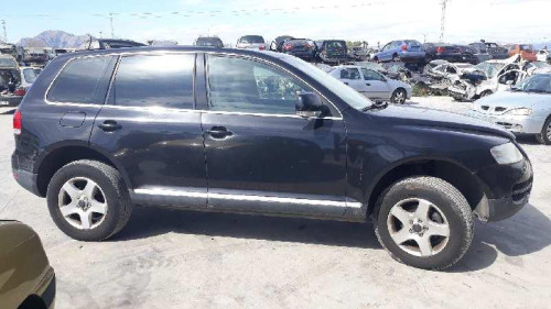  VOLKSWAGEN TOUAREG (7LA) 