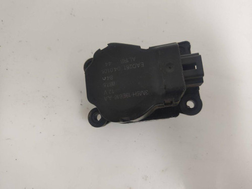 MOTOR APERTURA TRAMPILLAS CLIMATIZADOR FORD FOCUS BERLINA (CAP) 