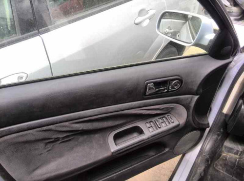  VOLKSWAGEN PASSAT BERLINA (3B2) 