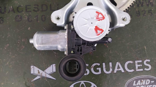 ELEVALUNAS DELANTERO DERECHO Lexus RX (MCU/GSU/MHU3) 