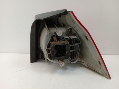 PILOTO TRASERO IZQUIERDO, VOLKSWAGEN, GOLF V (1K1)(10.2003)