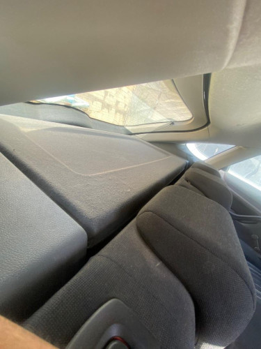 BANDEJA TRASERA Ford FOCUS BERLINA (CB4) 