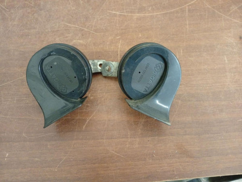 CLAXON Mitsubishi MONTERO (V20/V40) 