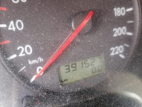 VOLKSWAGEN PASSAT BERLINA (3B2) — автомобиль-донор на запчасти 