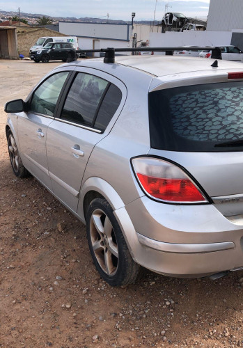 OPEL ASTRA H BERLINA — автомобиль-донор на запчасти 