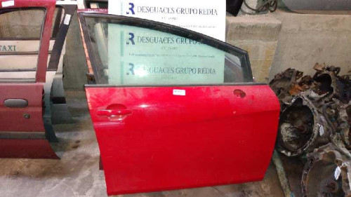  PUERTA DELANTERA DERECHA 
