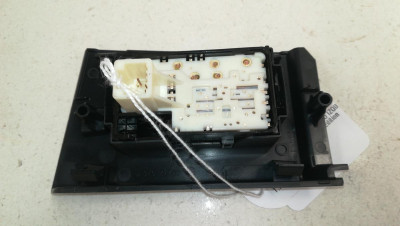 MANDO ELEVALUNAS TRASERO IZQUIERDO, TOYOTA, AURIS (E18)