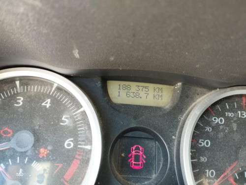 RENAULT MEGANE II BERLINA 5P — автомобиль-донор на запчасти 