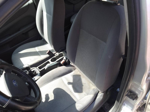 FORD FOCUS BERLINA (CAP) — vehículo donante para recambios 