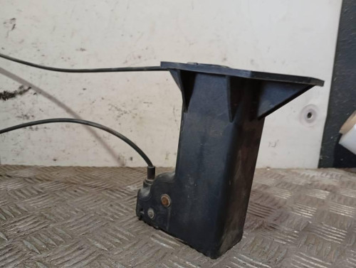 SOPORTE RUEDA REPUESTO 