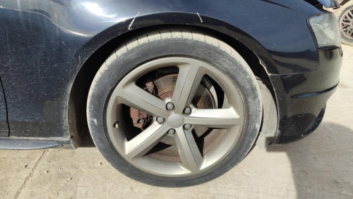  AUDI A4 BERLINA (8K2) 