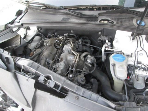 AUDI A4 AVANT (8K5) — vehículo donante para recambios 