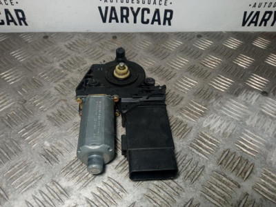 MOTOR ELEVALUNAS DELANTERO DERECHO