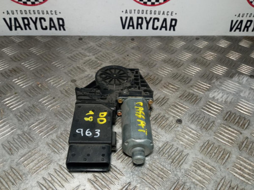  MOTOR ELEVALUNAS DELANTERO DERECHO 