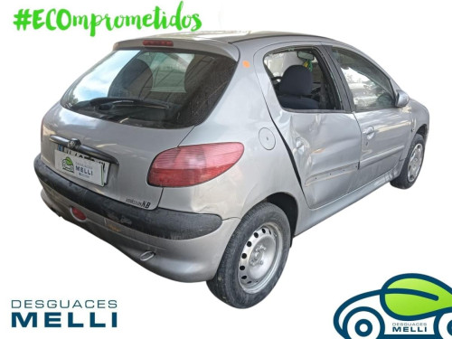 PEUGEOT 206 — vehículo donante para recambios 