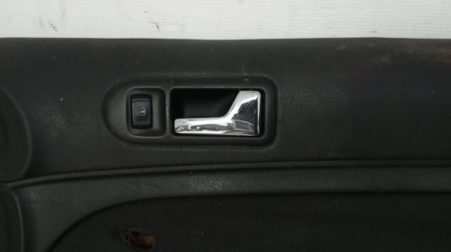 MANETA INTERIOR DELANTERA DERECHA Volkswagen PASSAT BERLINA (3B2) 