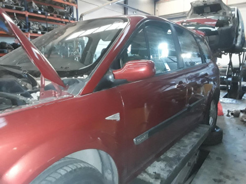 RENAULT SCENIC II (JM) — автомобиль-донор на запчасти 