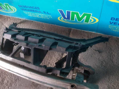 PANEL FRONTAL
