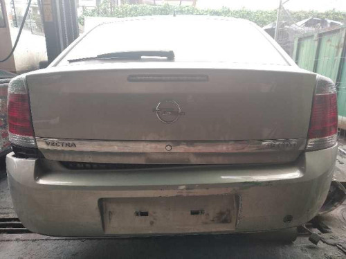  OPEL VECTRA C BERLINA 