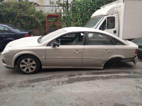  OPEL VECTRA C BERLINA 