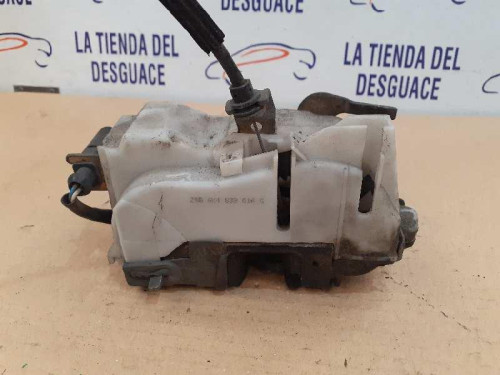  CERRADURA PUERTA TRASERA DERECHA 