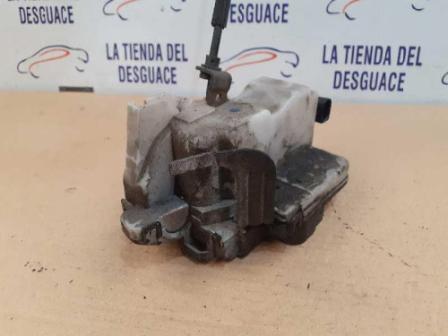  CERRADURA PUERTA TRASERA DERECHA 