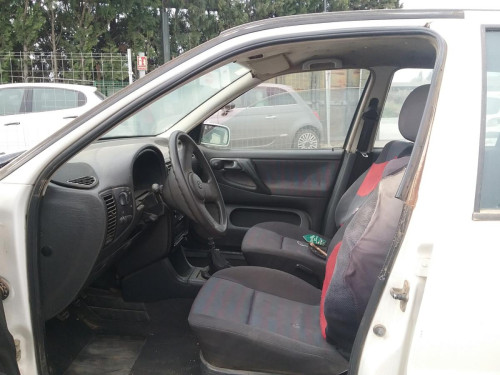  VOLKSWAGEN POLO III (6N1) 