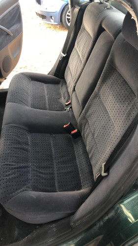 VOLKSWAGEN PASSAT BERLINA (3B2) — vehículo donante para recambios 