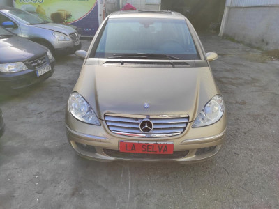 MERCEDES-BENZ CLASE A (BM 169)