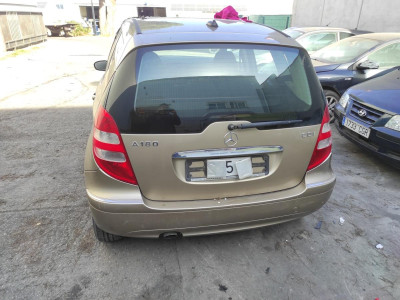 MERCEDES-BENZ CLASE A (BM 169)