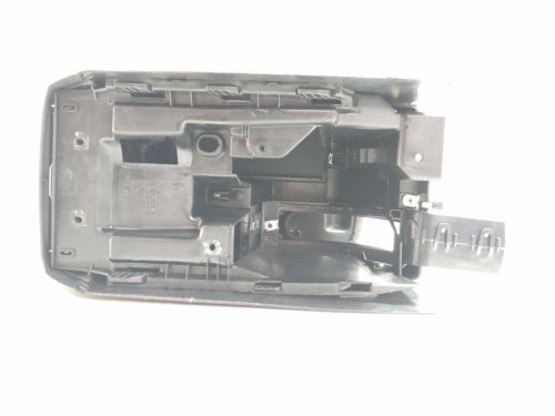  APOYABRAZOS CENTRAL VOLKSWAGEN SCIROCCO (137) 