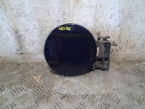 TAPA EXTERIOR COMBUSTIBLE 