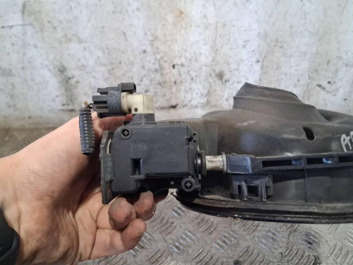 TAPA EXTERIOR COMBUSTIBLE 