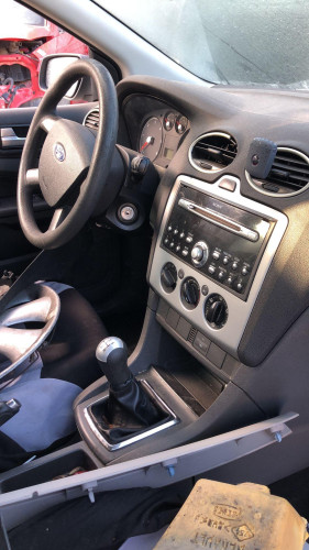 FORD FOCUS BERLINA (CAP) — автомобиль-донор на запчасти 