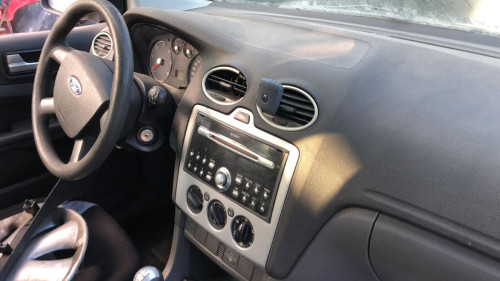 FORD FOCUS BERLINA (CAP) — автомобиль-донор на запчасти 