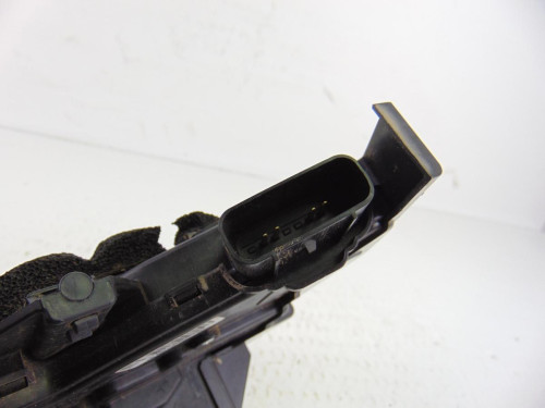  CERRADURA PUERTA TRASERA IZQUIERDA KIA RIO (YB) 