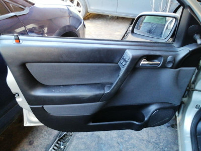 OPEL ASTRA G BERLINA