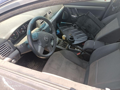 OPEL VECTRA C BERLINA