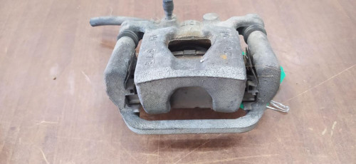 PINZA DE FRENO TRASERA IZQUIERDA Nissan QASHQAI (J10) 