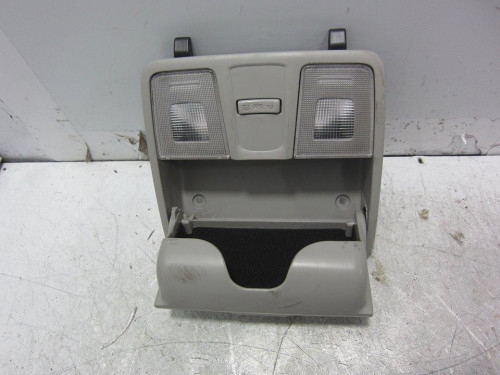  LUZ INTERIOR KIA CEED (JD) 