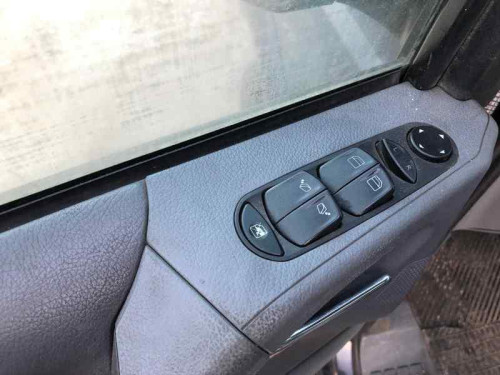 MERCEDES-BENZ VIANO (639) — автомобиль-донор на запчасти 