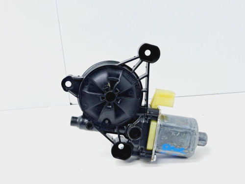 MOTOR ELEVALUNAS TRASERO IZQUIERDO Audi A3 (8V1) 