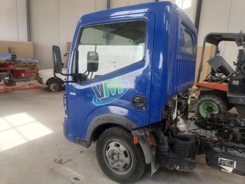 RENAULT MAXITY — vehículo donante para recambios 