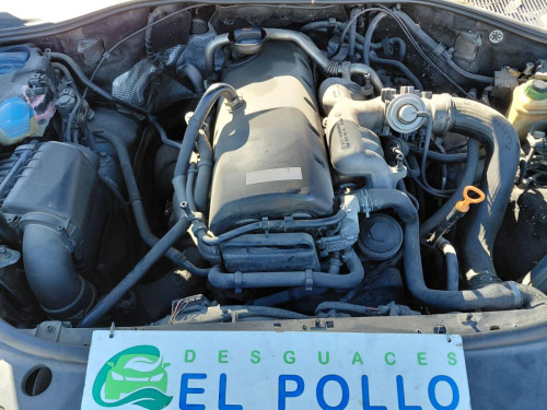  VOLKSWAGEN TOUAREG (7LA) 