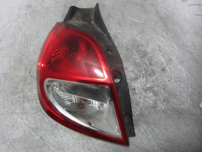 PILOTO TRASERO IZQUIERDO